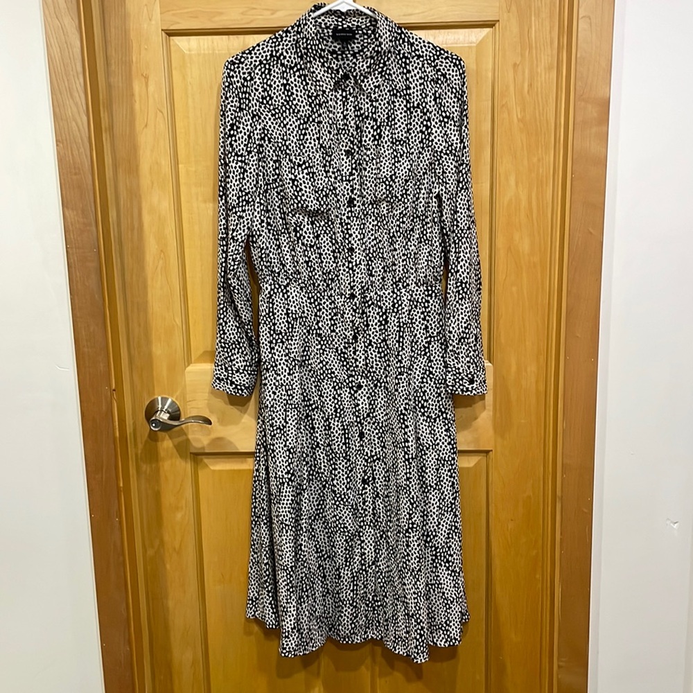 Who What Wear black cream king sleeve dress buttons full length size S
